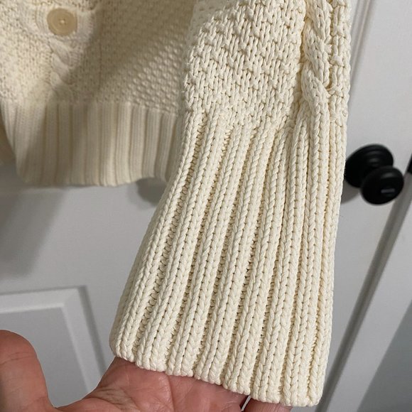 *SOLD* Banana Republic Cable Knit Cardigan Sweater - Picture 6 of 9